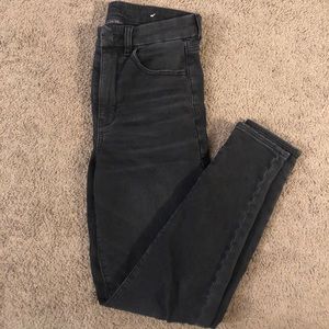 American Eagle Black High Waisted Jeans Size 6